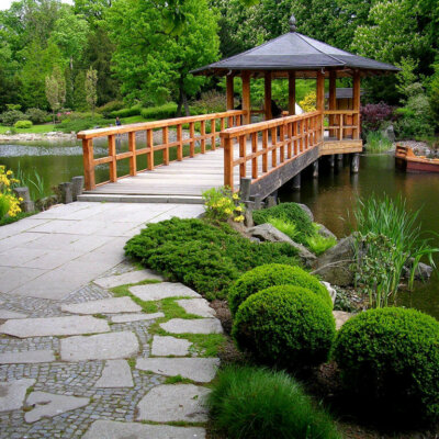 Japanischer Garten mit Pavillon © Fotolia.com