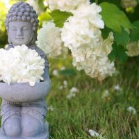 Kleine Buddha-Figur aus Stein